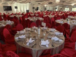 2025-Evening-With-Gala-at-Quality-Inn-b