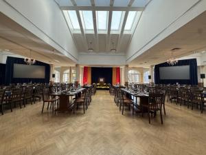 2025-Tricolour-Guard-Dinner-at-Ban-Righ-Hall-b