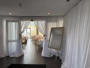 2025-Myers-Wedding-at-Fort-Henry-Great-Hall-c