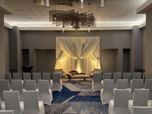 2025-Thompson-Wedding-at-Kingston-Mariott-c