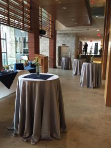 2017-MBA-Convocation-Reception-at-Goodes-Hall-a