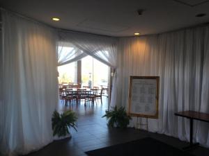2021-Fisher-Wedding-at-Fort-Henry-Great-Hall-a 