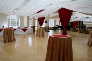 2016 Queen's Universtiy Alumni Gala at Ban Righ Hall b (1)