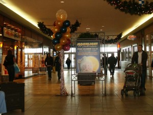 2002 Moonlight Madness Promotion at Cataraqui Town Centre  
