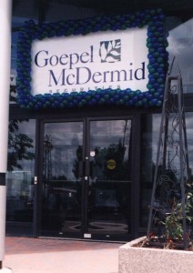 1995 Grand Opening at 1000 Gardiners Rd         