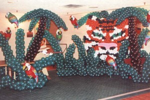 1997 Qualatex Showcase         