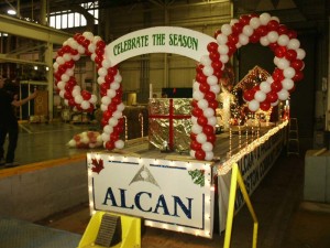 2004 Alcan Santa Parade Float              
