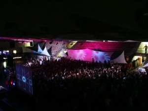 2006 Queen's University MCRC Orientation Event at Jock Hardy Arena