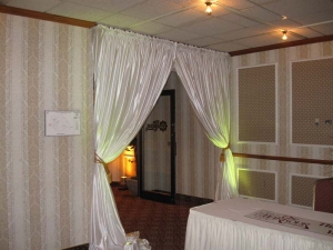 2010 Queen's University PhysEd Formal at Harbour Restaurant b