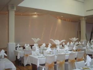 2006 Queen's University Commerce Formal at Ban Righ Hall b