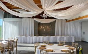 2022-Hunter-Wedding-at-Fort-Henry-Great-Hall