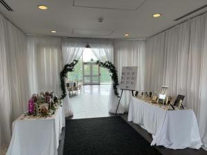 2023-Lanthier-Wedding-at-The-Great-Hall-Fort-Henry-c